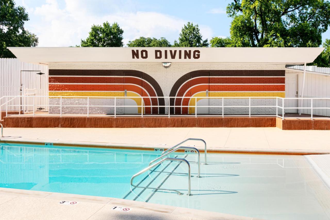 The Dive Motel And Swim Club Nashville Exterior photo